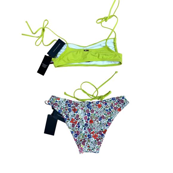 Tommy Hilfiger 2 PC Bikini Set Floral Triangle Top & Swim Bottom Small NWt - Picture 2 of 5